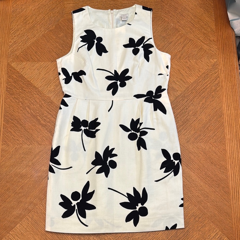 J. Crew Black and White Floral Dress Size 8 Petite - Picture 2 of 9